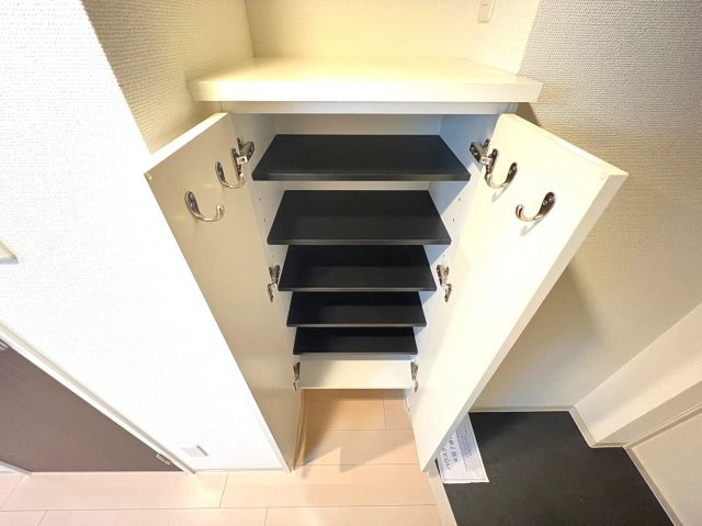 ラシュレエグゼ本町の収納