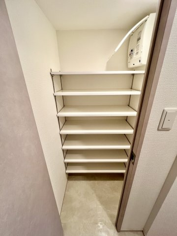 S-RESIDENCE堀田駅前futurの収納|シューズクローゼット