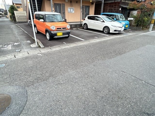 ミノリの駐車場