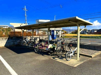 【その他】 | レオパレス紀北なかじま | 屋根付き駐輪場
