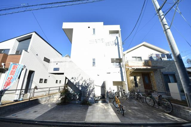 CB川越フーガの外観