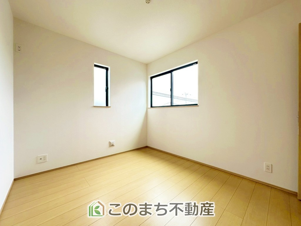 ハートフルタウン宇都宮市御幸ケ原103番の洋室|一人ひとりの大切なプライベート空間。ゆとりある広さで、一人の時間をゆったりと過ごせる安らぐお部屋になるはずです。
