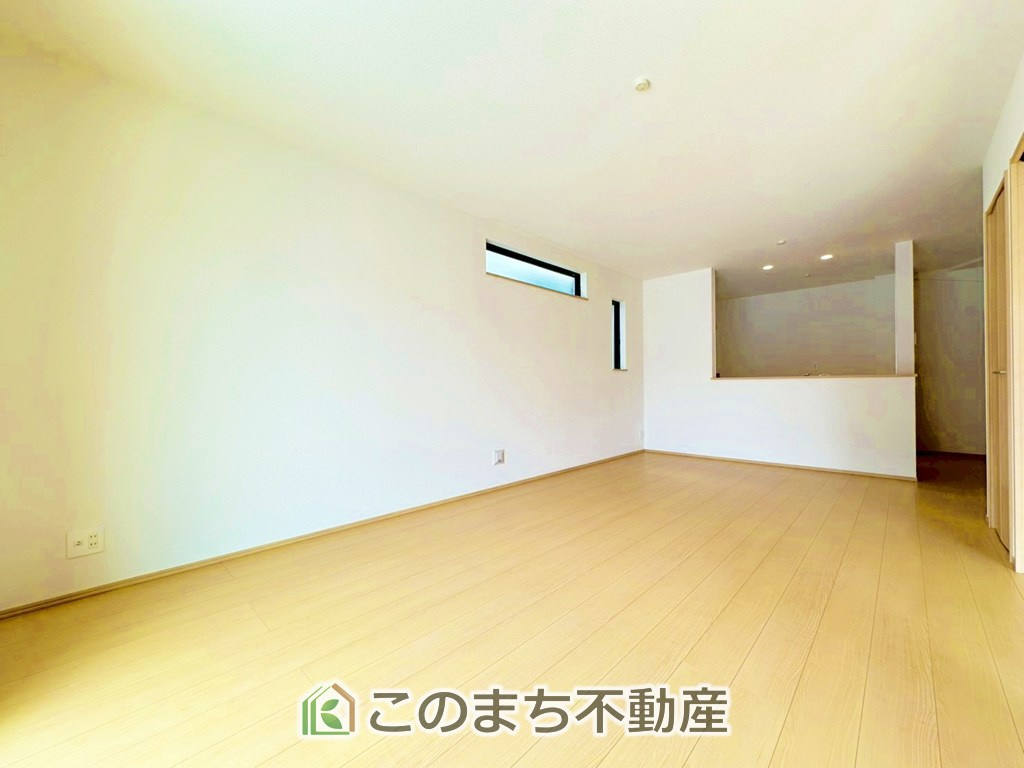 ハートフルタウン宇都宮市御幸ケ原103番の居間・リビング|開放感のある大きなリビング♪
