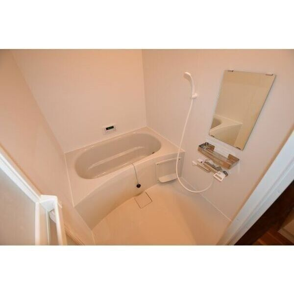 谷八木戸建貸家の浴室