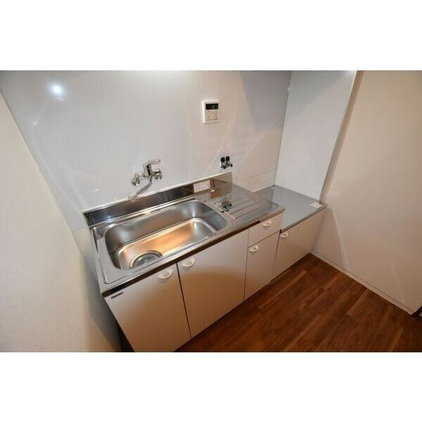 谷八木戸建貸家のキッチン