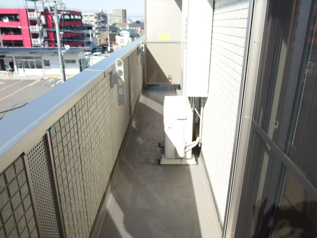 HIIRAGI鴨田町のバルコニー