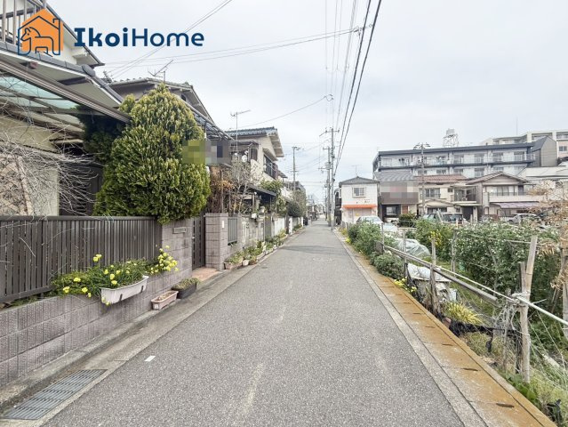 明石市貴崎5丁目　土地の前面道路含む現地写真|●年中無休：当日予約可●前面道路は南東向き幅員約5.5mでゆったりしております！