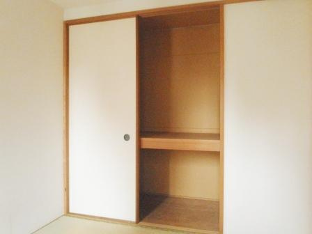 渡辺ビルの収納