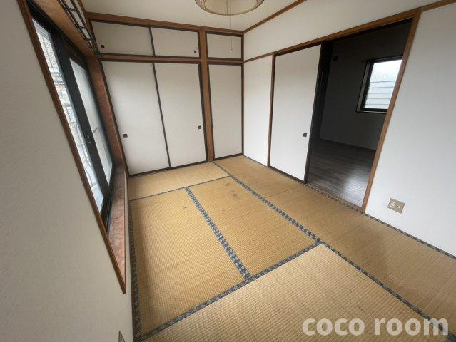 グリーンハイツヤマモの和室
