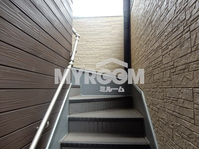 カレッジヒルズ小竹向原のその他共用部分|階段