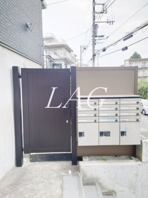 【エントランス】 | Ａｍｂｉｔｉｏｎ町田 | エントランスです。