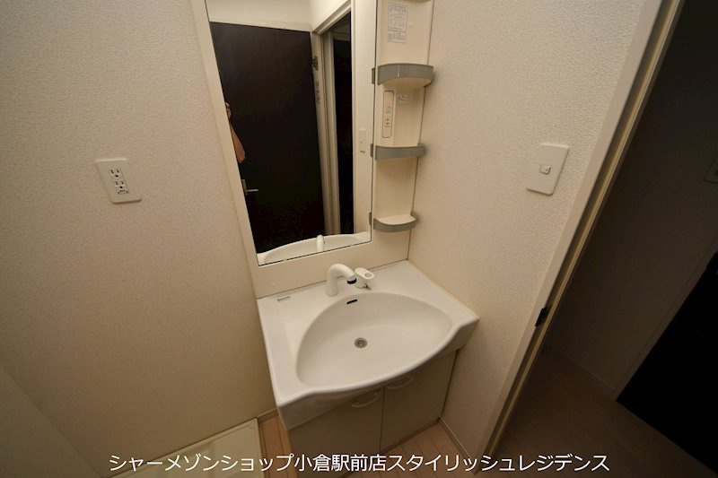 サンルーヴルの洗面所