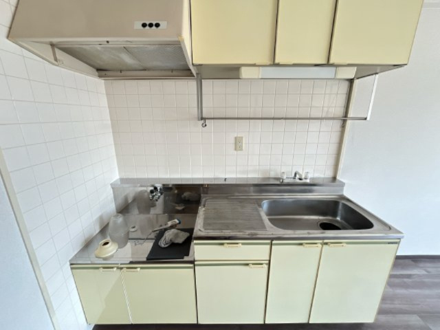 クレスト共和のキッチン|別号室の写真となります