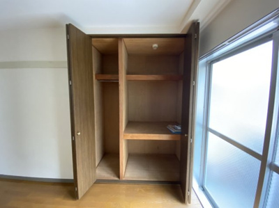 【収納】 | グローバル秋田屋 | ※同建物ほかのお部屋の写真です。