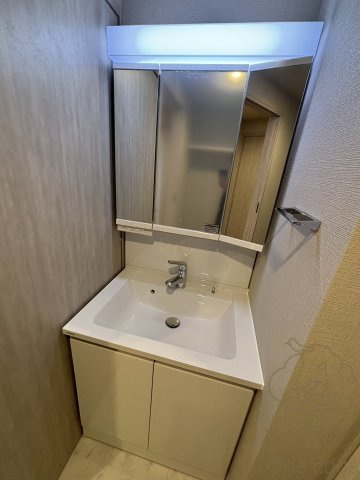 スプランディッド福島WESTの独立洗面台