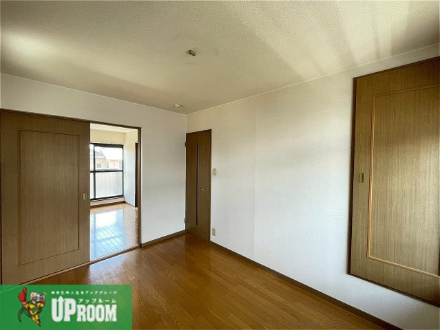 DUPLEX 国王30Aの内装
