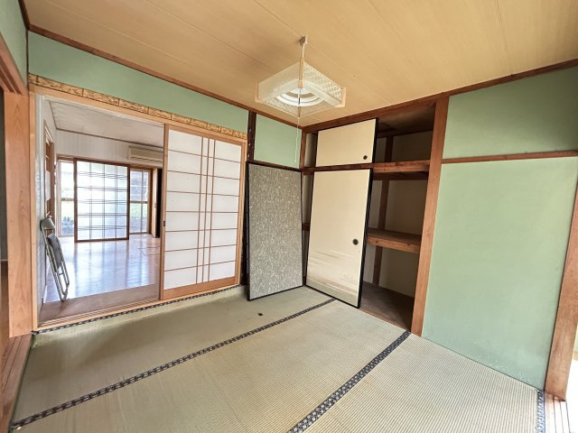 阿南市津乃峰町長浜中古戸建の和室