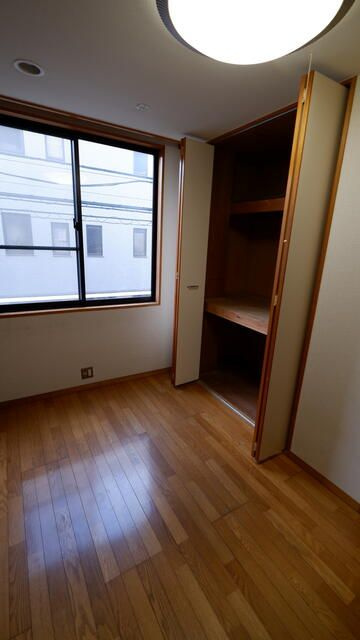 テルノ浅草の寝室