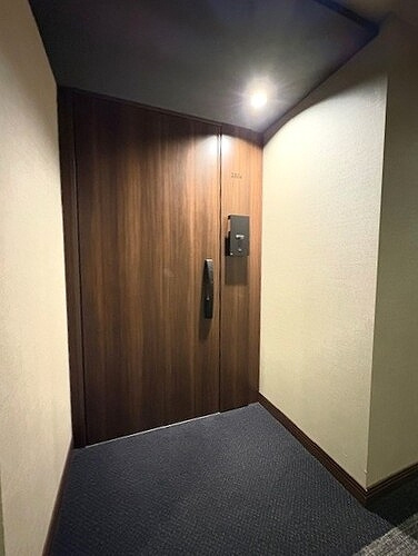 グランドメゾン新梅田タワー　ザ・クラブレジデンスの玄関