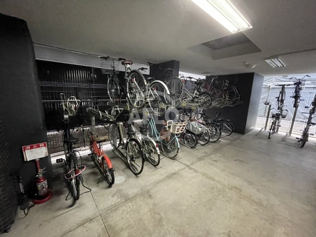アルカディーナ京町堀のその他共用部分|アルカディーナ京町堀　駐輪場
