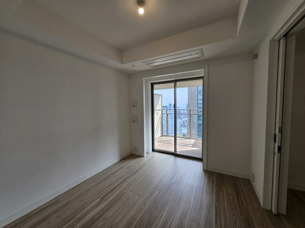 グラングリーン大阪ＴＨＥ　ＮＯＲＴＨ　ＲＥＳＩＤＥＮＣＥの居間・リビング