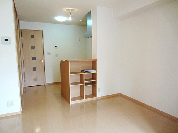 グランパルクコーズの居間・リビング|使いやすいリビングです