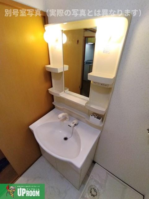フォレスタⅢの独立洗面台