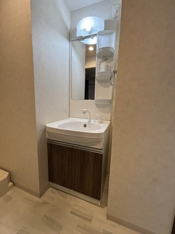 エグゼ堺筋本町の洗面所
