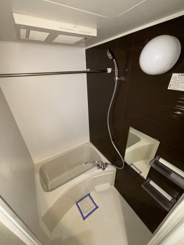 エグゼ堺筋本町の浴室