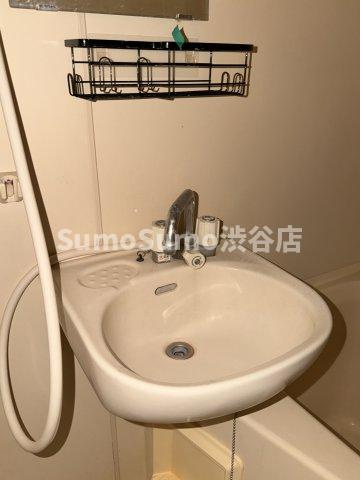ステージファースト三宿の洗面所