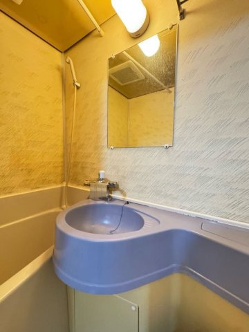 元町アーバンライフの洗面所