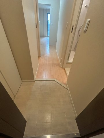 ブルーリーフⅡの玄関