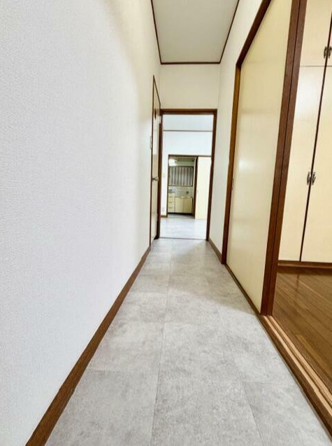 中野区南台４丁目のアパートの玄関