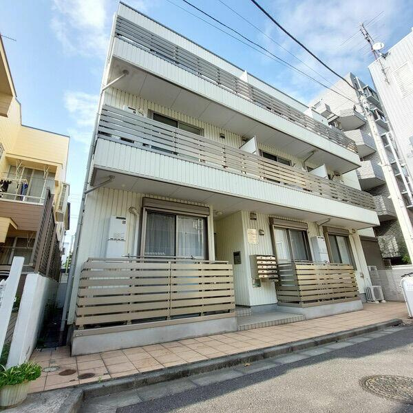 ケイ・アパルトメント三宿の外観