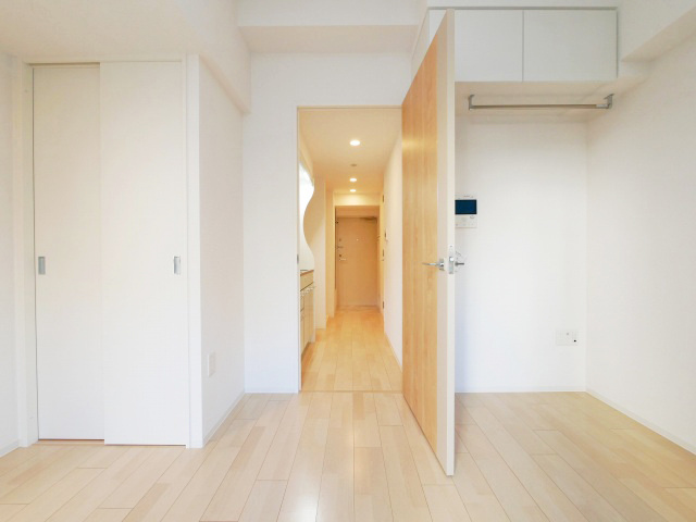 SERENiTE本町refletの内装