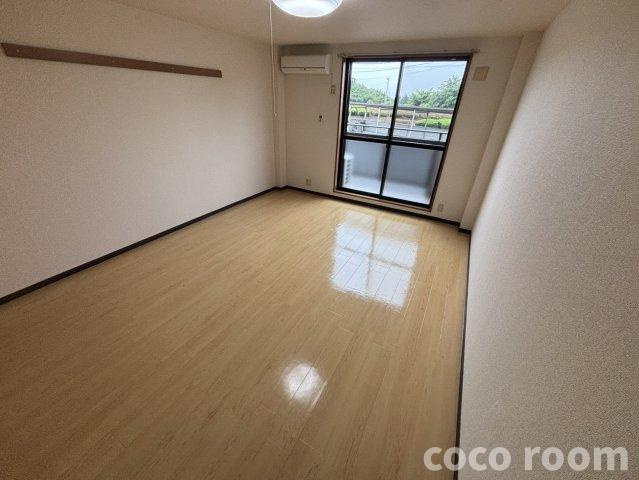 グリーン廣本の居間・リビング