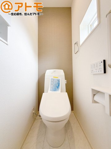 【トイレ】 | 焼津市石津　新築戸建　2号棟 | 毎日使うトイレだからこそ機能性を重視したいですよね！温水洗浄便座で快適な時間をお過ごしください♪