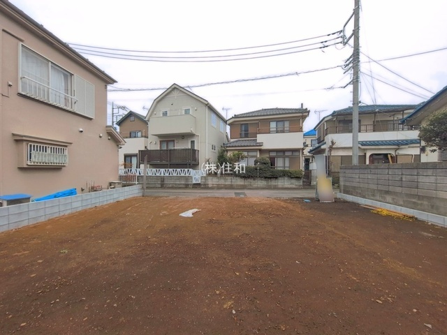 ふじみ野市苗間の新築一戸建の前面道路含む現地写真
