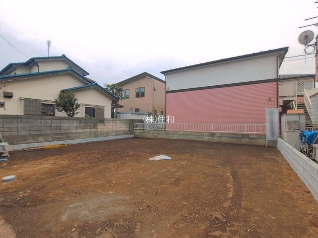 ふじみ野市苗間の新築一戸建の前面道路含む現地写真