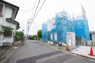 【前面道路含む現地写真】 | 【仲介手数料無料！！】川崎市麻生区上麻生7丁目　新築戸建て（全2棟）B号棟　4990万円