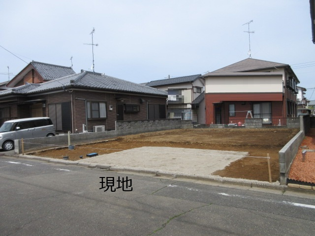 【仲介手数料無料】新築戸建　深谷市岡里16-12（全1棟）の前面道路含む現地写真