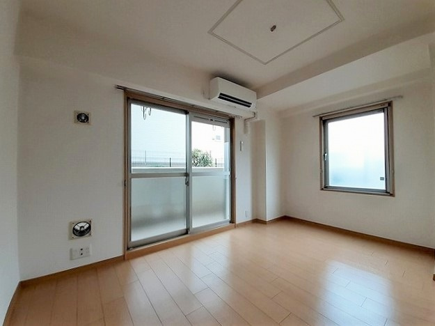 藤沢市稲荷１丁目の賃貸マンションの居間・リビング|使いやすいリビングになります♪