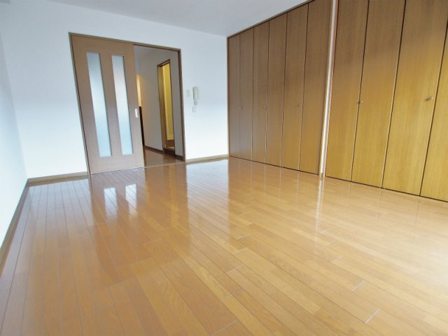 シャトームジカの居間・リビング