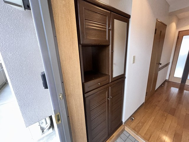 コンフォール赤坂の収納|玄関とシューズボックス