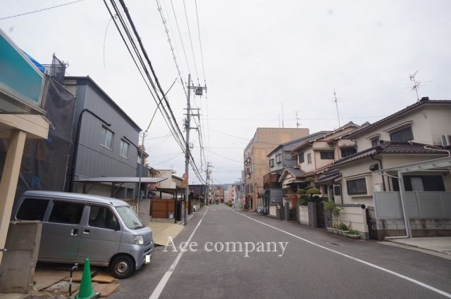 【前面道路含む現地写真】 | 東大阪市南鴻池町2丁目 | 南向き☆【前面道路：幅員約9ｍ！】