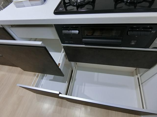 パステル・ブランのその他