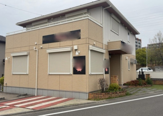 【外観】 | 物件の詳細については、現地を見てわかること以外に、役所や法務局などで調べないとわからないことがあります。そのため、現地に行く場合は、もしこの物件を買ったらどのような生活ができるかをイメージしましょう。