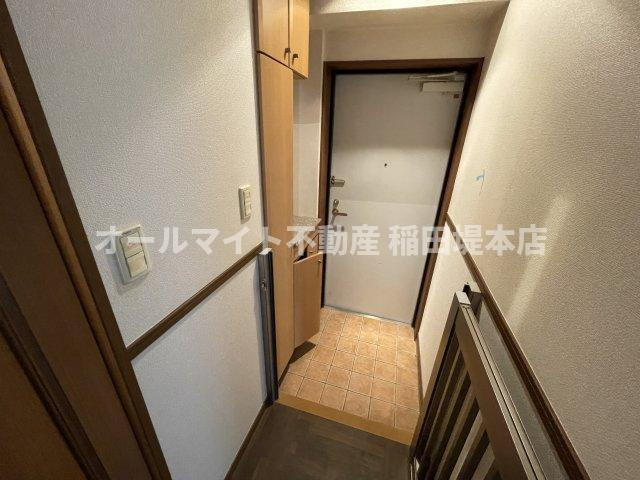 狛江市中和泉２丁目の賃貸マンションの玄関
