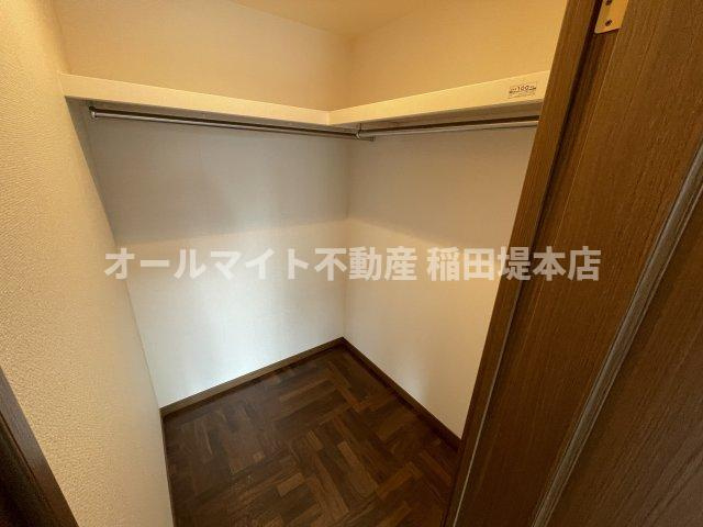 狛江市中和泉２丁目の賃貸マンションの収納