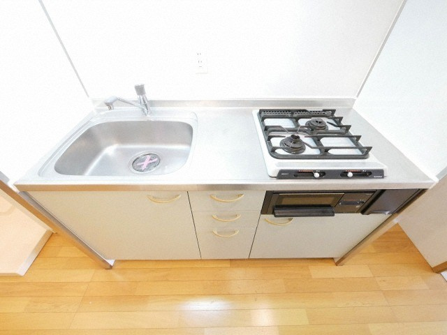 大阪市中央区糸屋町１丁目の賃貸マンションのキッチン